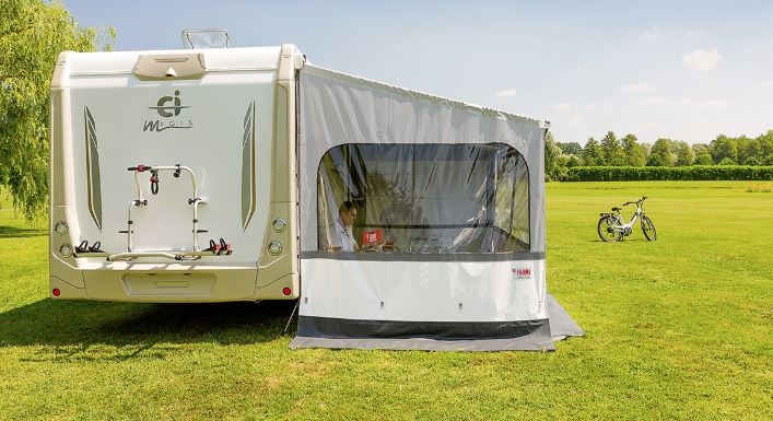 Gavelsida Fiamma Caravanstore XL