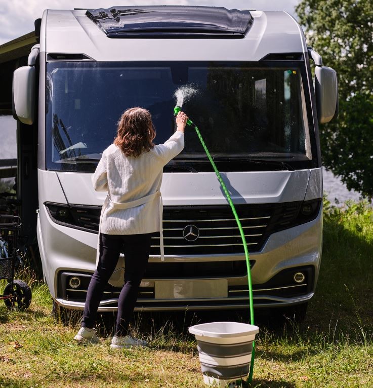 Tvätthink med pump Gocamp – produktbild 3